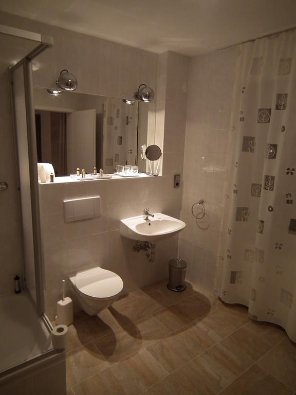 Hotel Cafe Del Maar Schalkenmehren Cameră foto